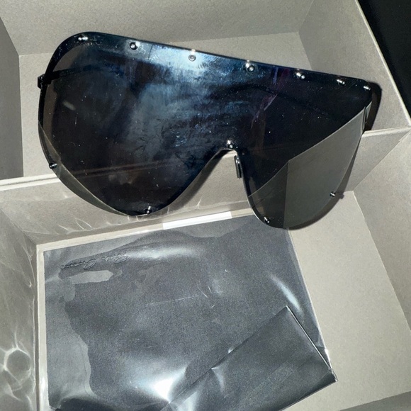 Rick Owens Accessories - Rick Owens Black Sunglasses